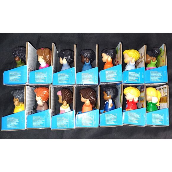 Fisher-Price Little People Toy Lot of 14 Figures - Picture 2 of 4